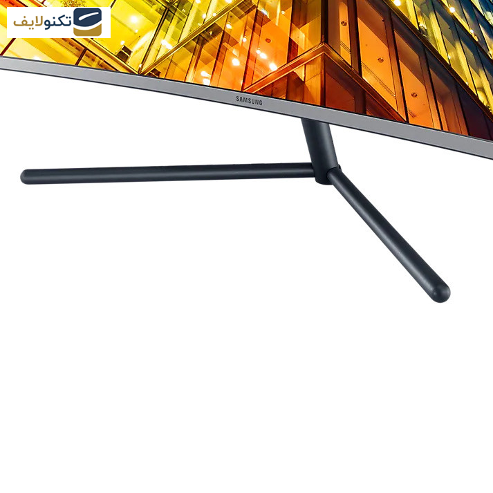 مانیتور خمیده سامسونگ مدل LU32R590CWMXUE سایز 32 اینچ مانیتور خمیده سامسونگ مدل LU32R590CWMXUE سایز 32 اینچ